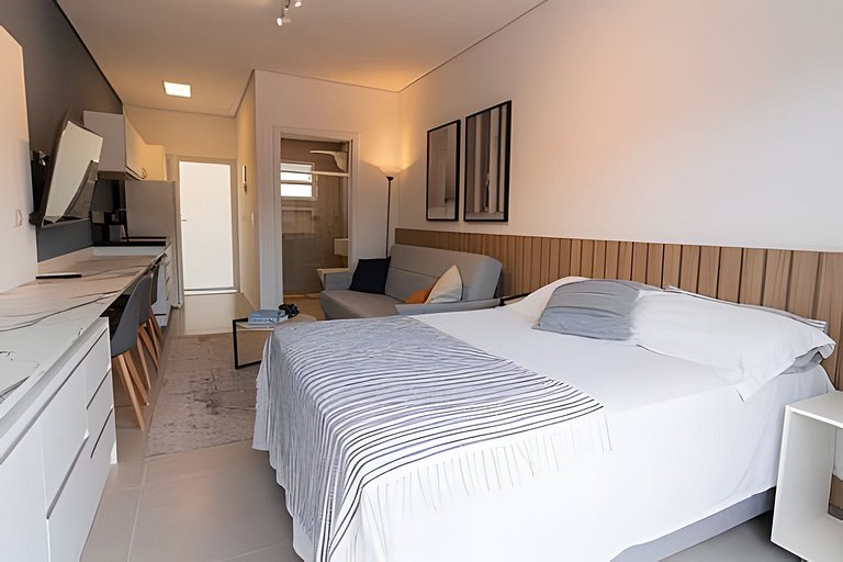 Condomínio gostoso em Peruibe - piscina e garagem