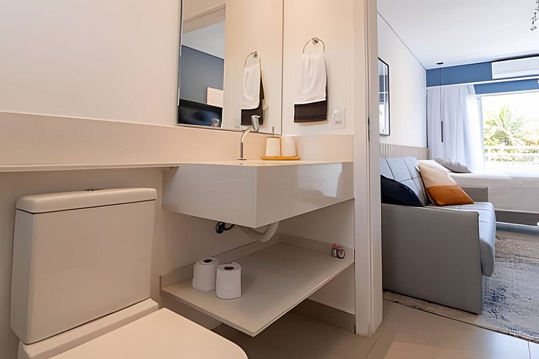 Condomínio gostoso em Peruibe - piscina e garagem