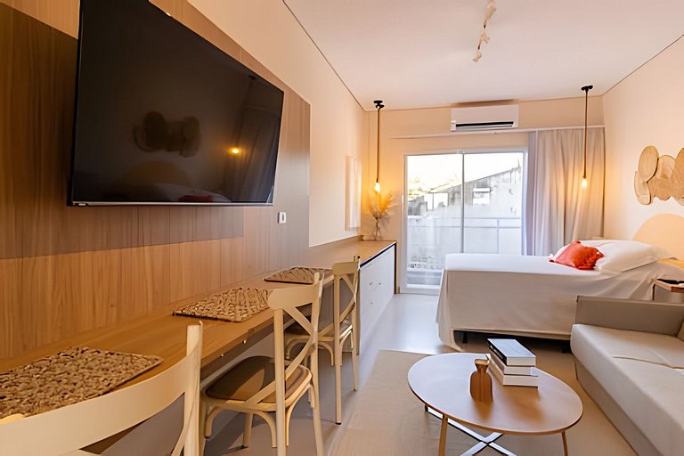 Refúgio Perfeito em Peruíbe | Studio com Piscina