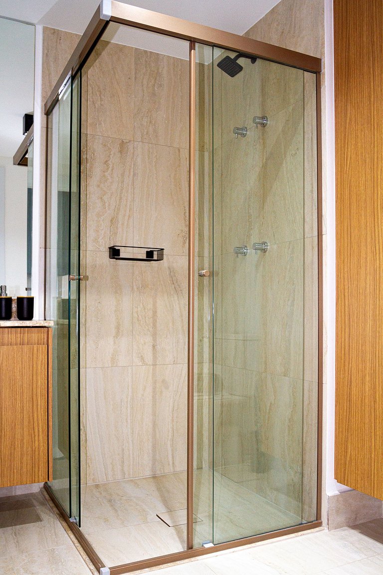 Apt moderno c/academia e piscina