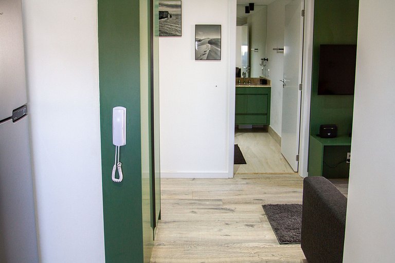 Apt 2 quartos luxuoso no campo belo. Ar e piscina