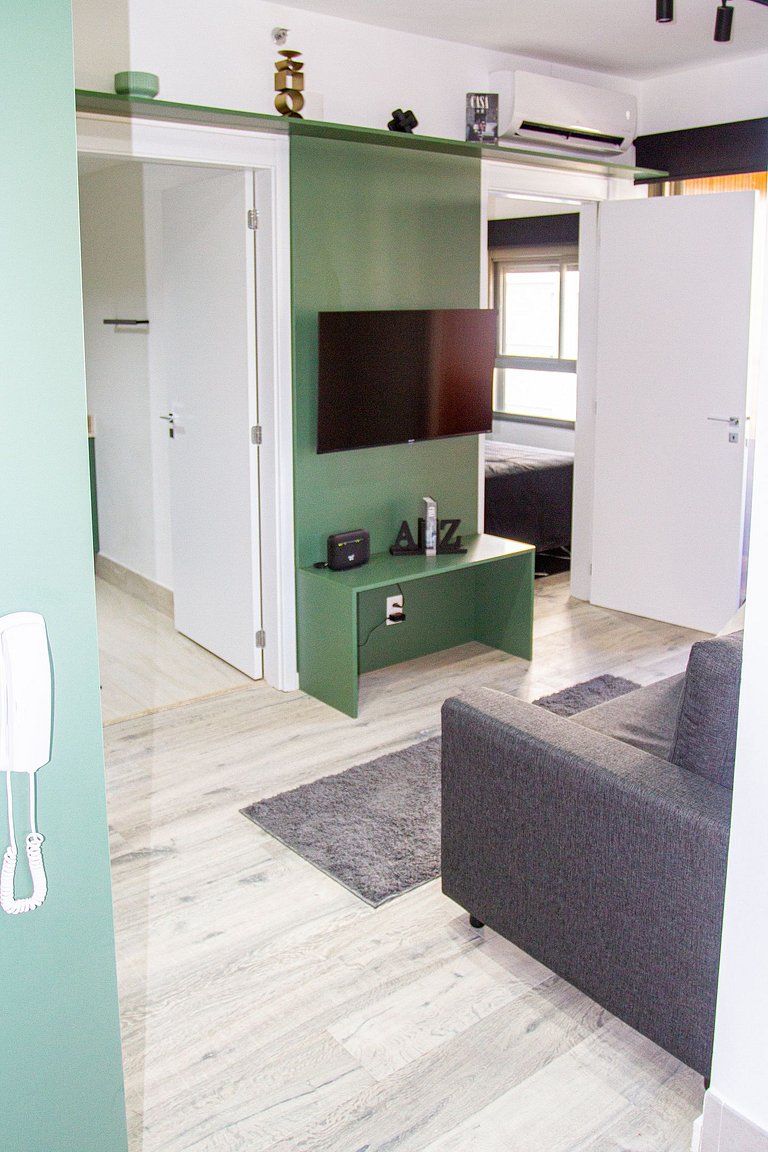 Apt 2 quartos luxuoso no campo belo. Ar e piscina