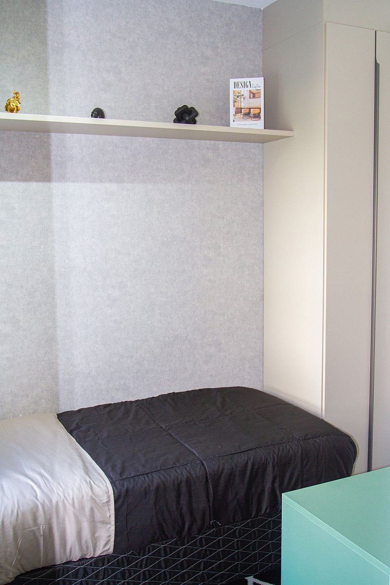 Apt 2 quartos luxuoso no campo belo. Ar e piscina