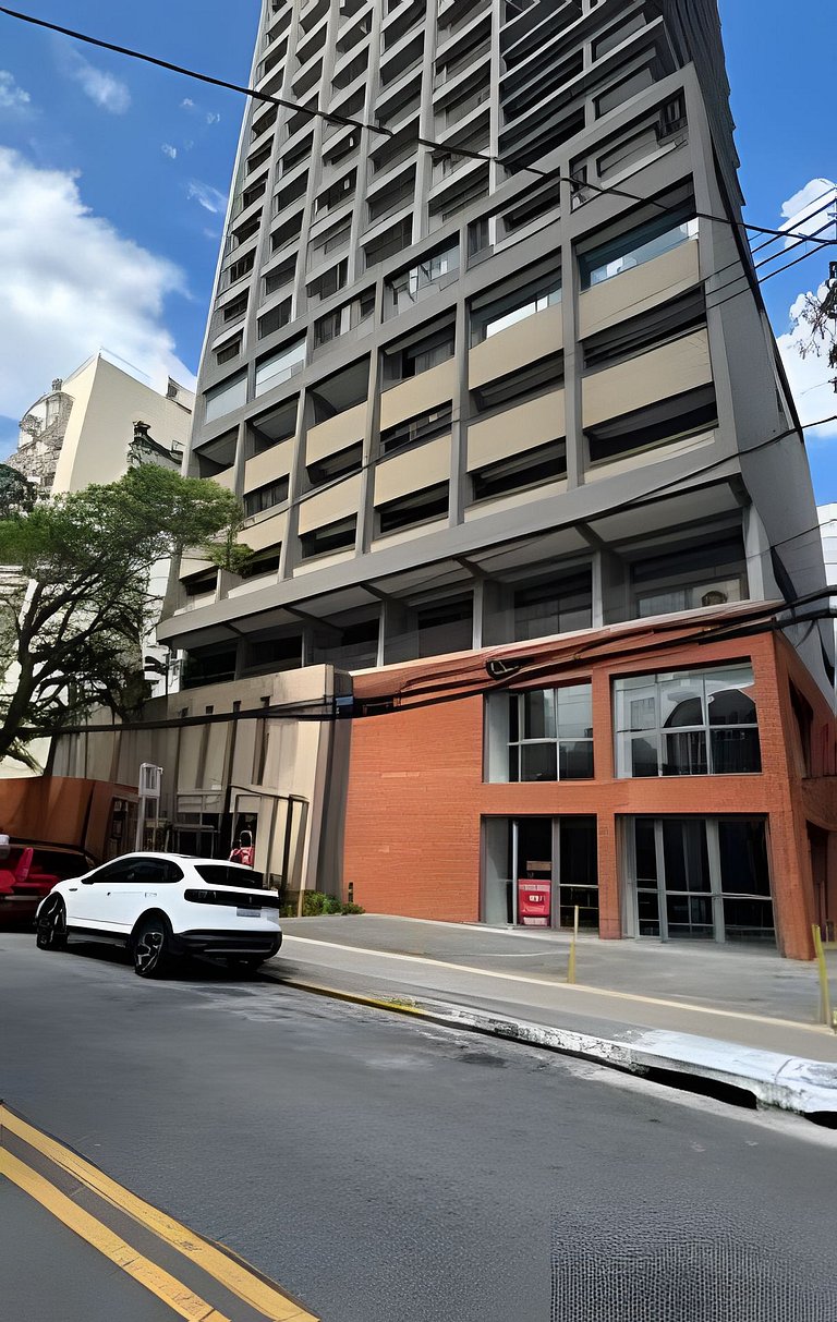 Belo Apartamento Localizado no Itaim Bibi