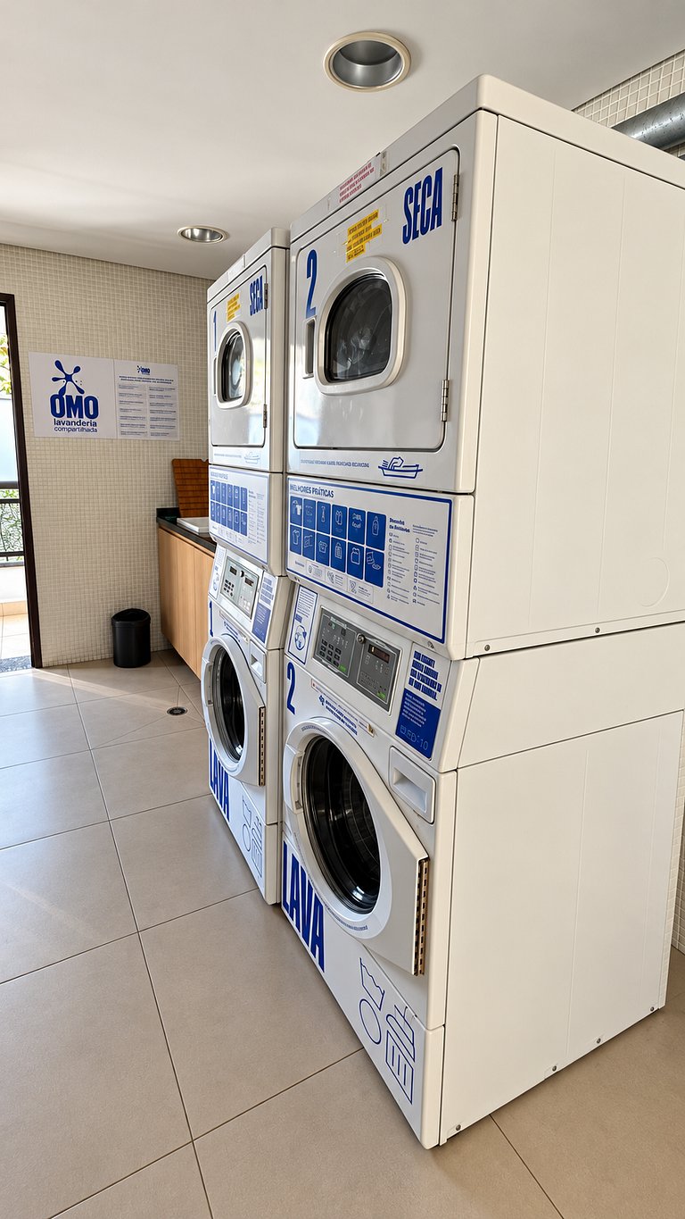 Studio moderno com varanda e vista na Vila Olímpia