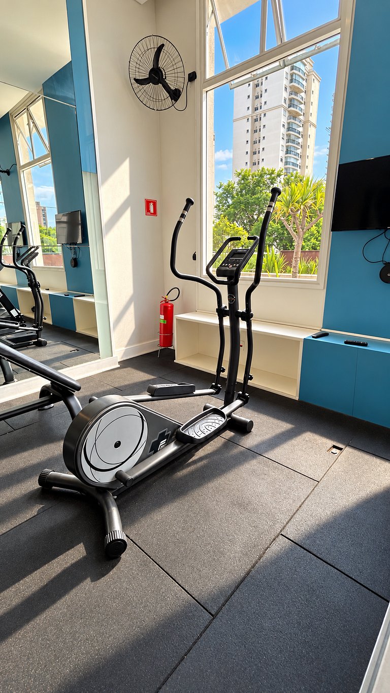 Studio no Brooklin com piscina e academia