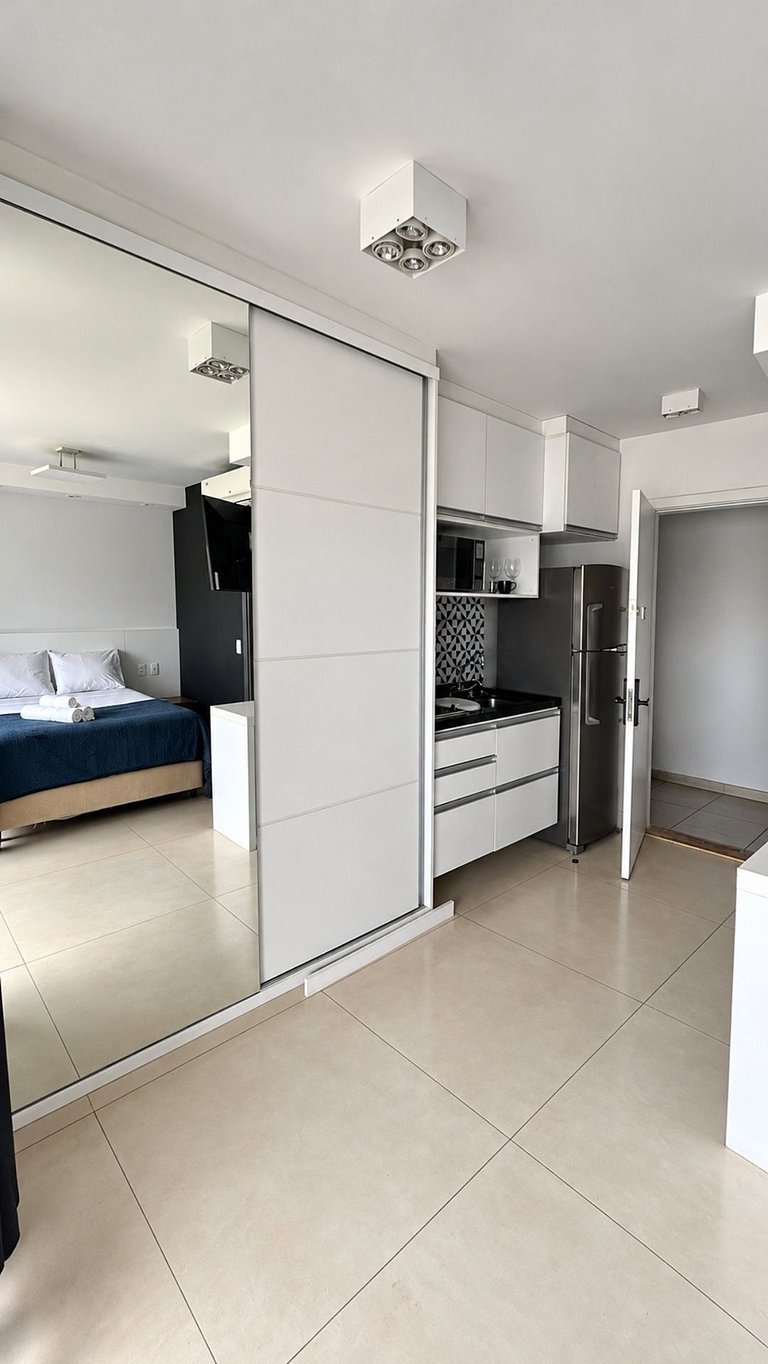 Studio no Brooklin com piscina e academia