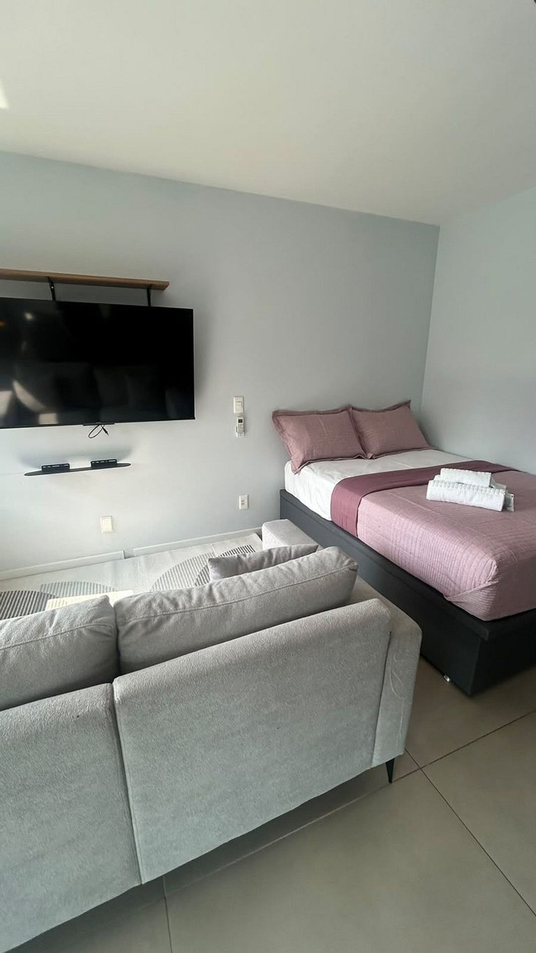 Studio moderno com varanda e vista na Vila Olímpia