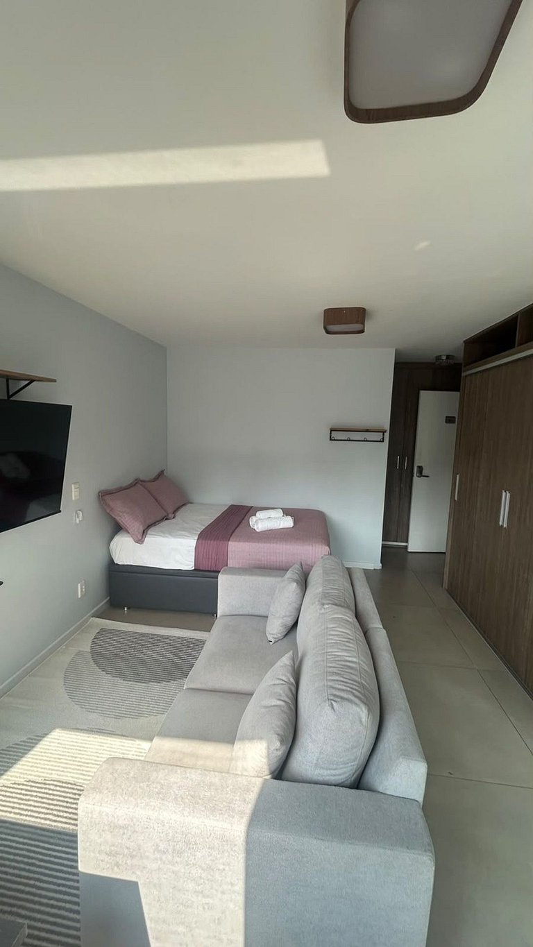 Studio moderno com varanda e vista na Vila Olímpia