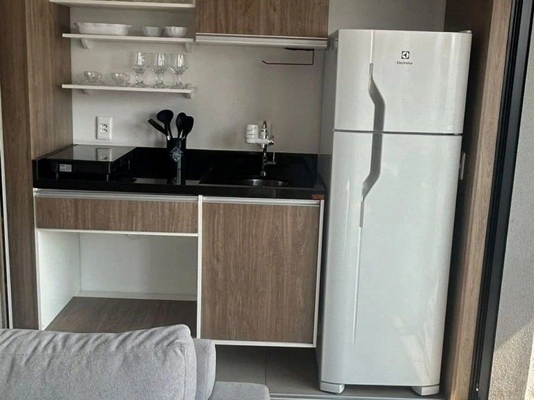 Studio moderno com varanda e vista na Vila Olímpia